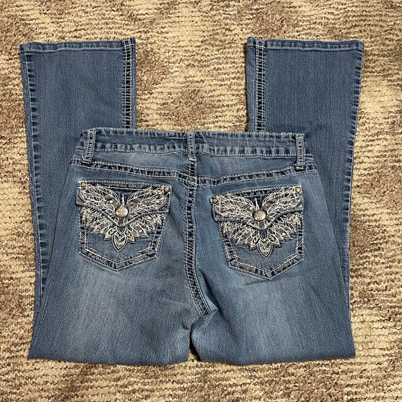 a.n.a Denim - a.n.a back pocket Embellished bootcut jeans